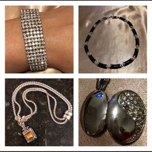 Bundle of Jewelry (4 pieces) EUC